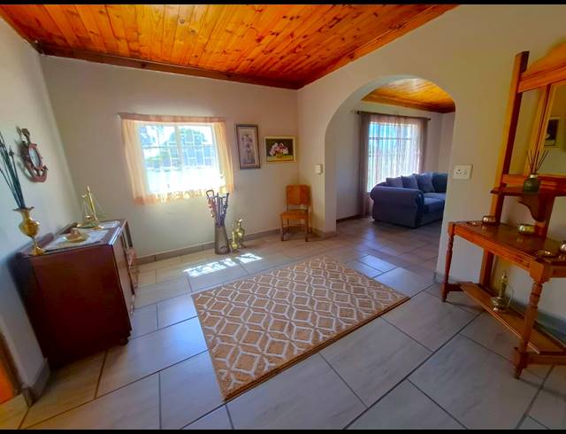 23,625M² SMALLHOLDING FOR SALE IN MOOILANDE
